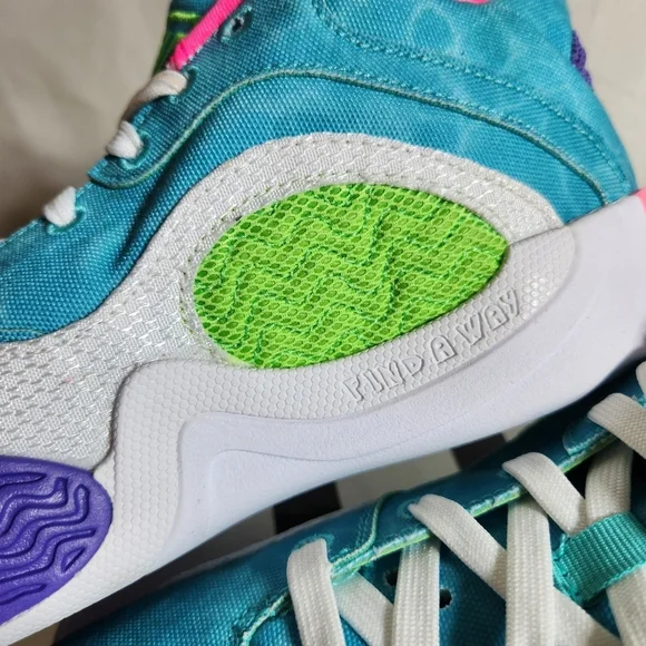 Jordan Kids Sneakers 5.5Y Hyper Jade/Green Strike-white New With Box - Picture 5 of 8